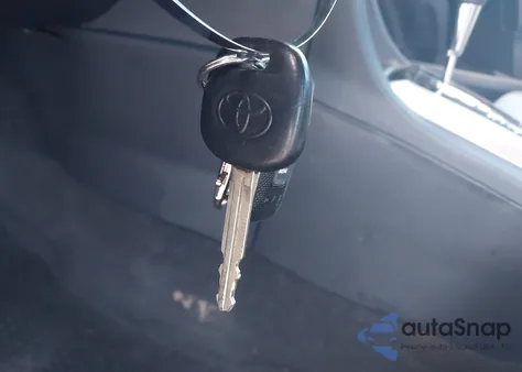 2016 Toyota Corolla L из США, поврежденный, VIN 2T1BURHE0GC737653